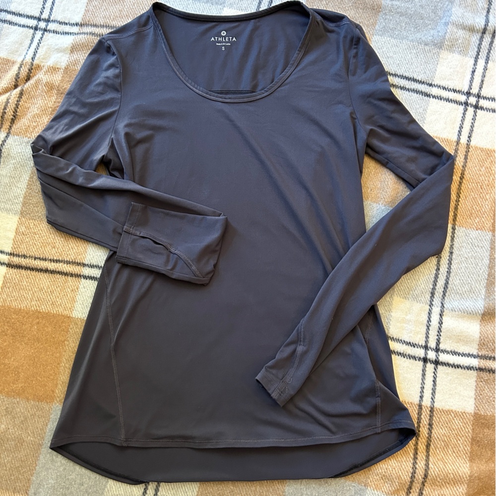 Athleta Charcoal Long Sleeve Top size small